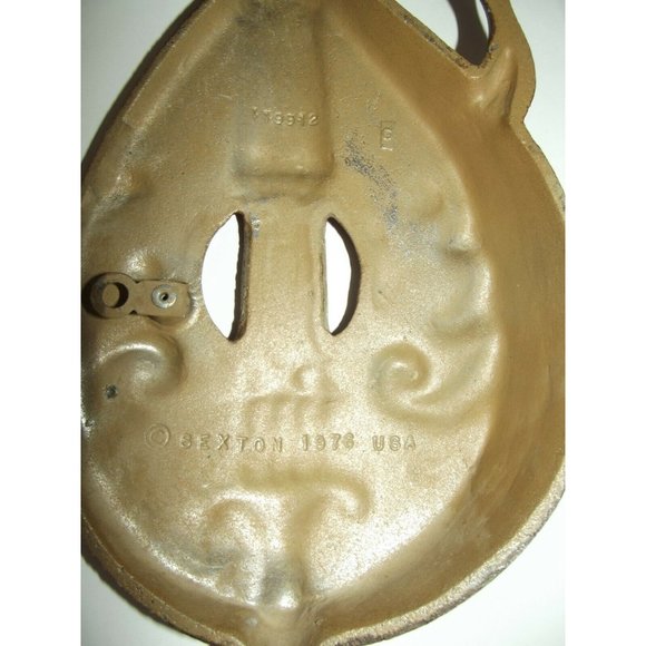 Vintage 1976 Sexton 17" Mandolin Metal Wall Hanger art decor musical instrument - Picture 10 of 11